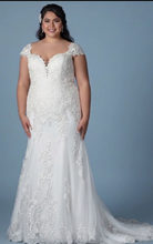 Load image into Gallery viewer, Bridal 202073 Plus