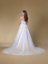 Load image into Gallery viewer, Bridal 202610