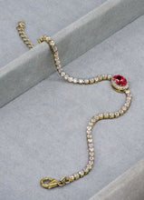 Load image into Gallery viewer, Bridal Bracelet 574