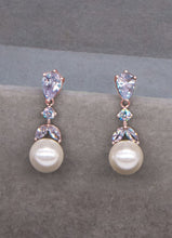 Load image into Gallery viewer, Bridal Earring 1664