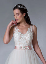 Load image into Gallery viewer, Bridal 202022