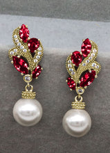 Load image into Gallery viewer, Bridal Earring 1663