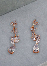 Load image into Gallery viewer, Bridal Earring 1658