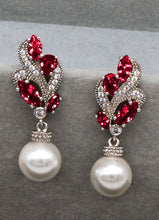 Load image into Gallery viewer, Bridal Earring 1663