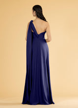 Load image into Gallery viewer, Bridesmaid 81014