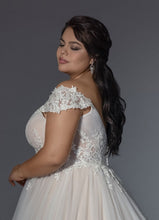 Load image into Gallery viewer, Bridal 202001 Plus
