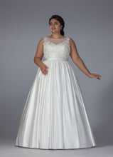 Load image into Gallery viewer, Bridal 202032 Plus
