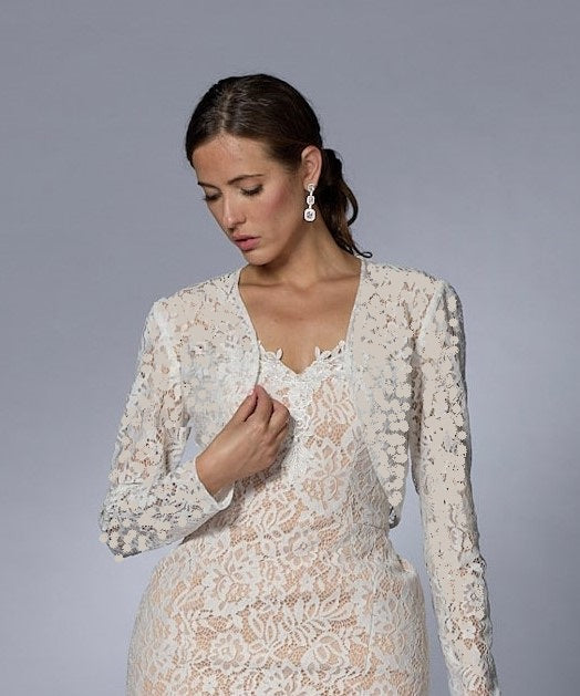 lace bolero jacket wedding dress Small made with fabric same as the Dress. Diamond White/Nude / 20 shoulder dot lace bridal Color:Blue(AE存量)**** Blue Satin Maxi Dress Style Season Description:SPRING 2025 DELIVERY 1