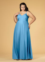 Load image into Gallery viewer, Bridesmaid 81018
