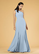 Load image into Gallery viewer, Bridesmaid 81002
