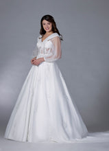 Load image into Gallery viewer, Bridal 202019Ty
