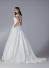 Load image into Gallery viewer, Bridal 202034Ty
