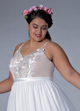 Load image into Gallery viewer, Bridal 202036Ty

