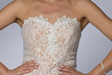 Load image into Gallery viewer, Add Lining to bodice
