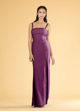 Load image into Gallery viewer, Bridesmaid 81015
