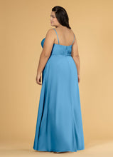 Load image into Gallery viewer, Bridesmaid 81018
