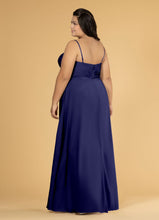 Load image into Gallery viewer, Bridesmaid 81018
