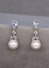 Load image into Gallery viewer, Bridal Earring 1664Try
