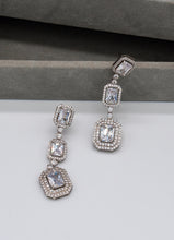 Load image into Gallery viewer, Bridal Earring 1659Try
