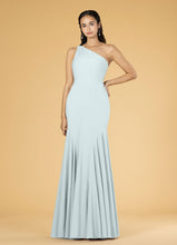 Load image into Gallery viewer, Bridesmaid 81002

