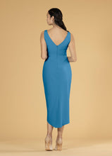 Load image into Gallery viewer, Bridesmaid 81019
