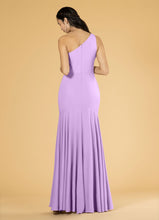 Load image into Gallery viewer, Bridesmaid 81002
