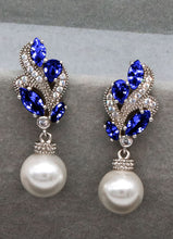 Load image into Gallery viewer, Bridal Earring 1663
