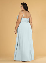 Load image into Gallery viewer, Bridesmaid 81018

