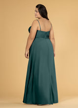 Load image into Gallery viewer, Bridesmaid 81018
