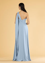 Load image into Gallery viewer, Bridesmaid 81014
